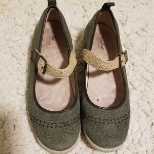 JAMBU eco designs/biodegradable sz 9